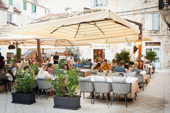 Adriatic Sushi & Oyster Bar Split